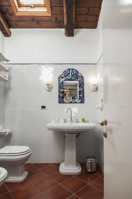 B&B La Corte Фонди Экстерьер фото