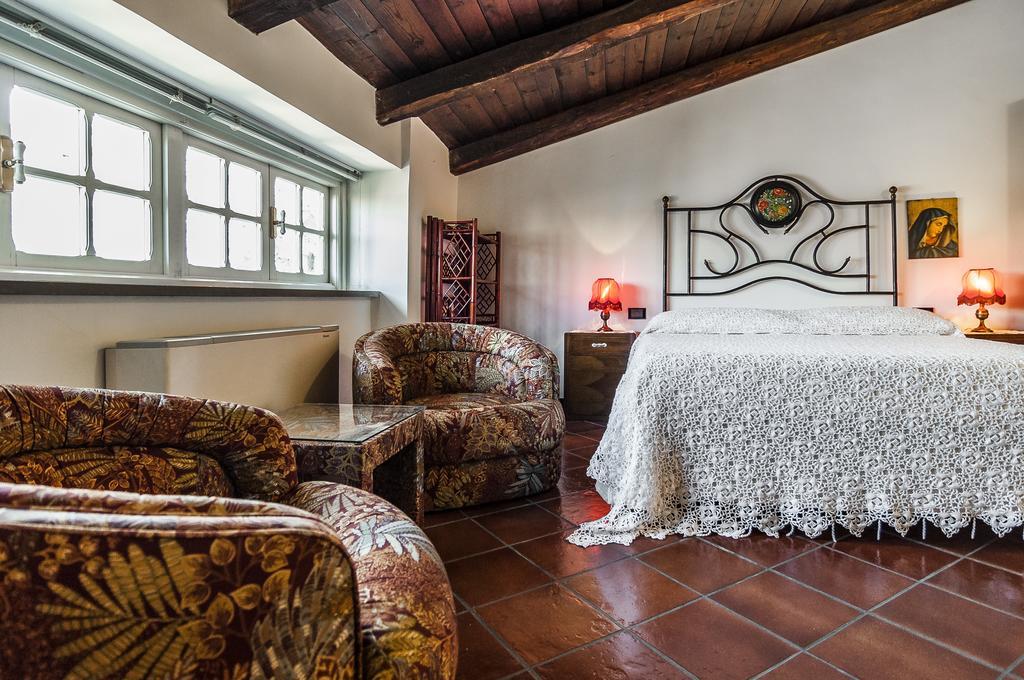 B&B La Corte Фонди Экстерьер фото