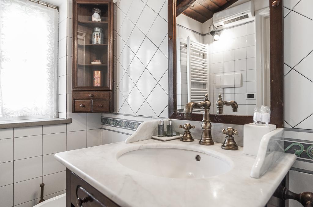 B&B La Corte Фонди Экстерьер фото