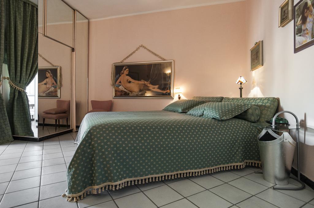 B&B La Corte Фонди Экстерьер фото
